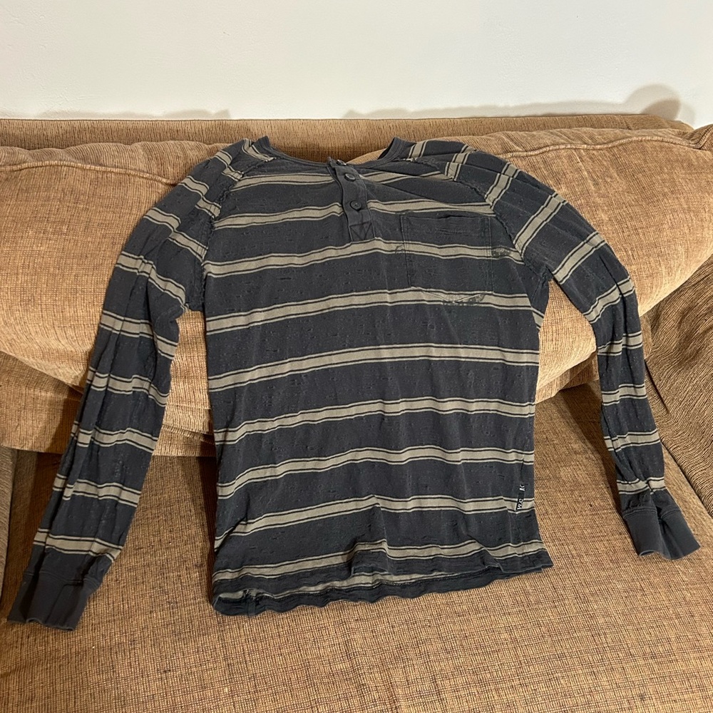 Volcom men’s textured loony sleeve shirt vintage 2006